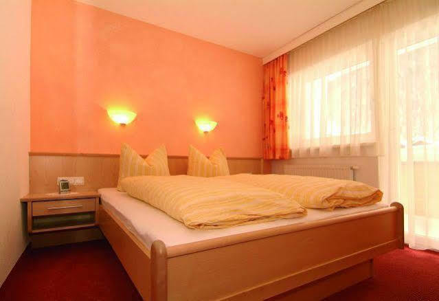 Apart Altamira Ischgl Luaran gambar